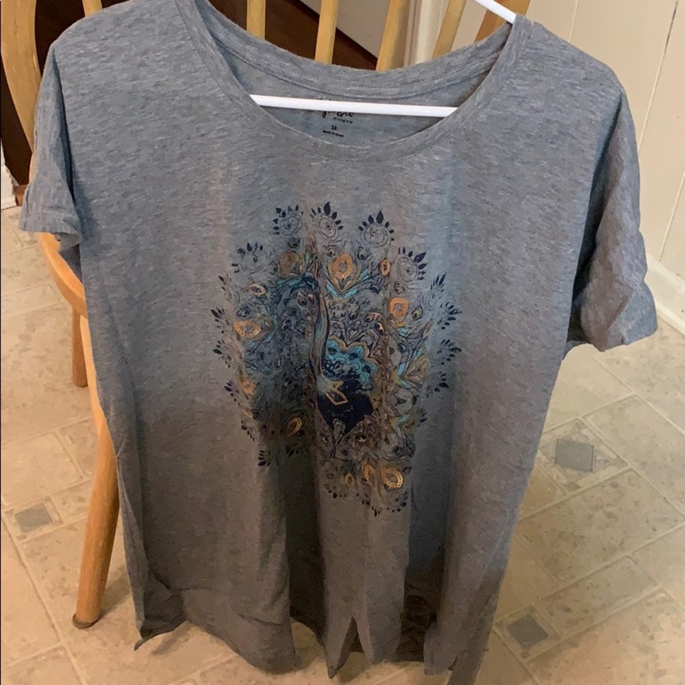 Peacock t shirt